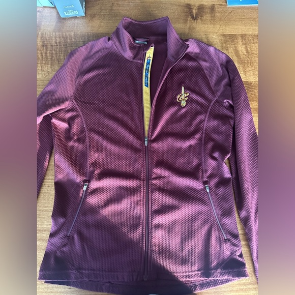 Women’s Cavs Full Zip - Picture 1 of 7